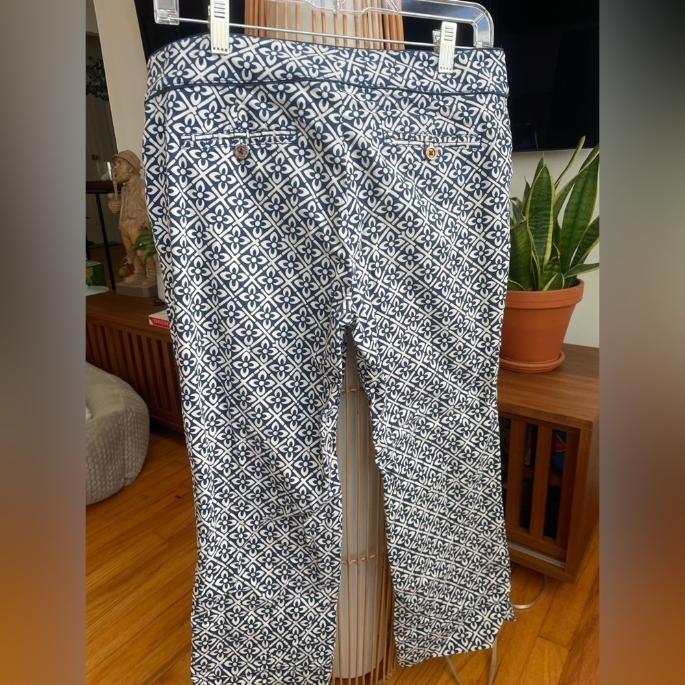 Lilly Pulitzer Palm Beach Fit Cropped Pants / size 6 - Picture 2 of 7